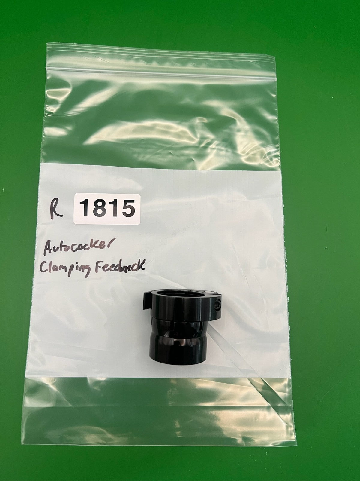 Autococker Clamping Feedneck