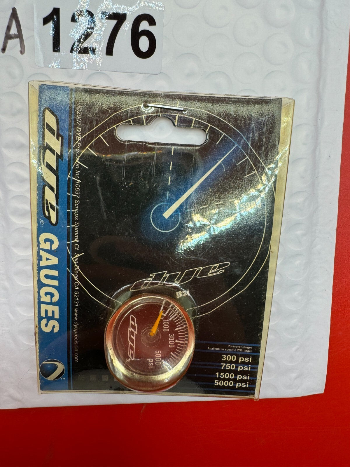 Dye 0-5000 Gauge NOS - used paintball pressure gauge - red/gold