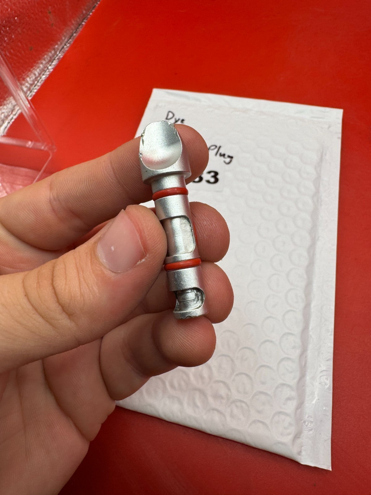 Dye DM6 On/Off Plug