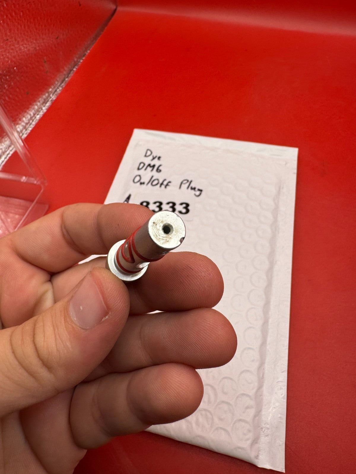 Dye DM6 On/Off Plug