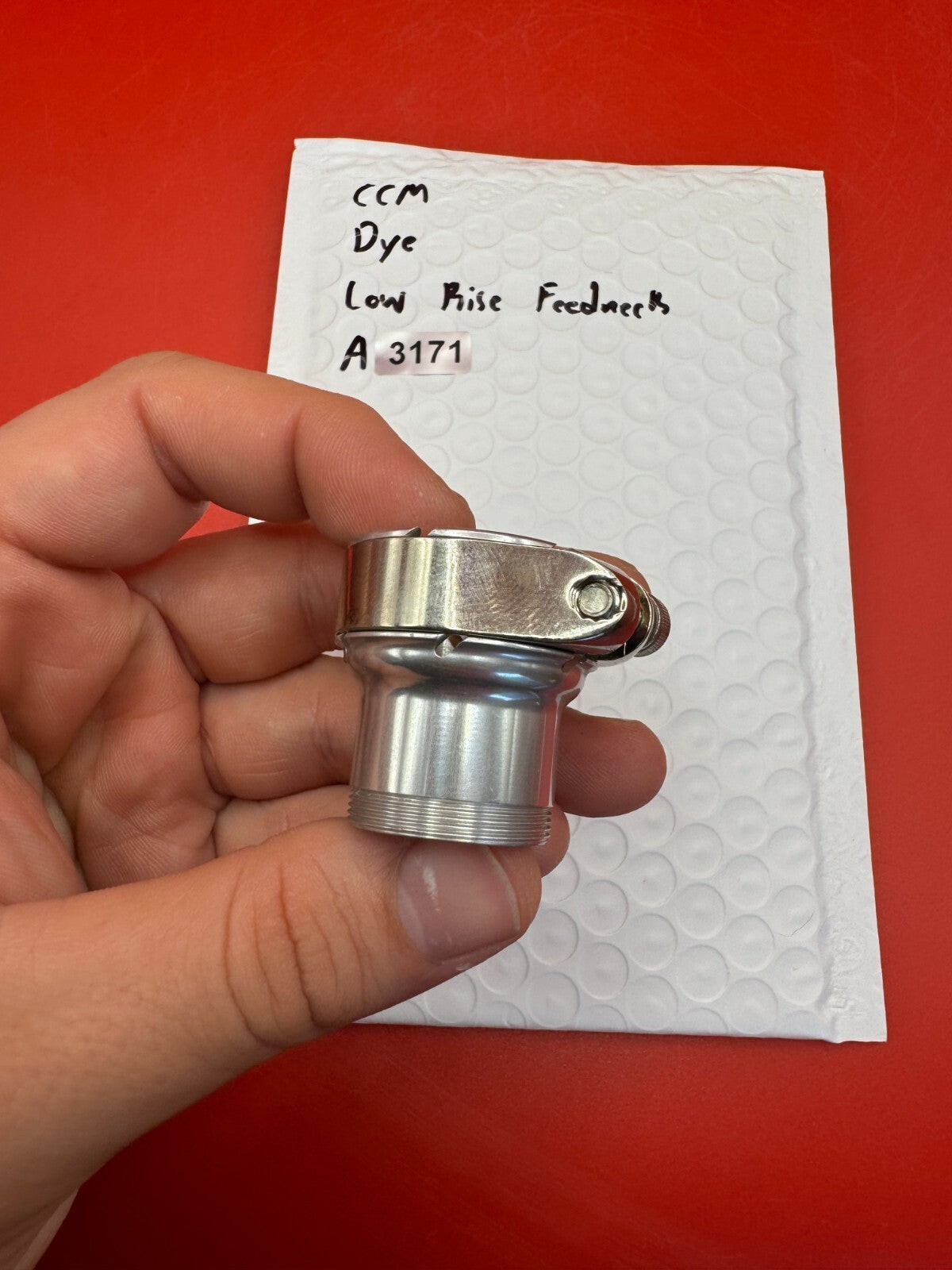 CCM Dye Low Rise Feedneck