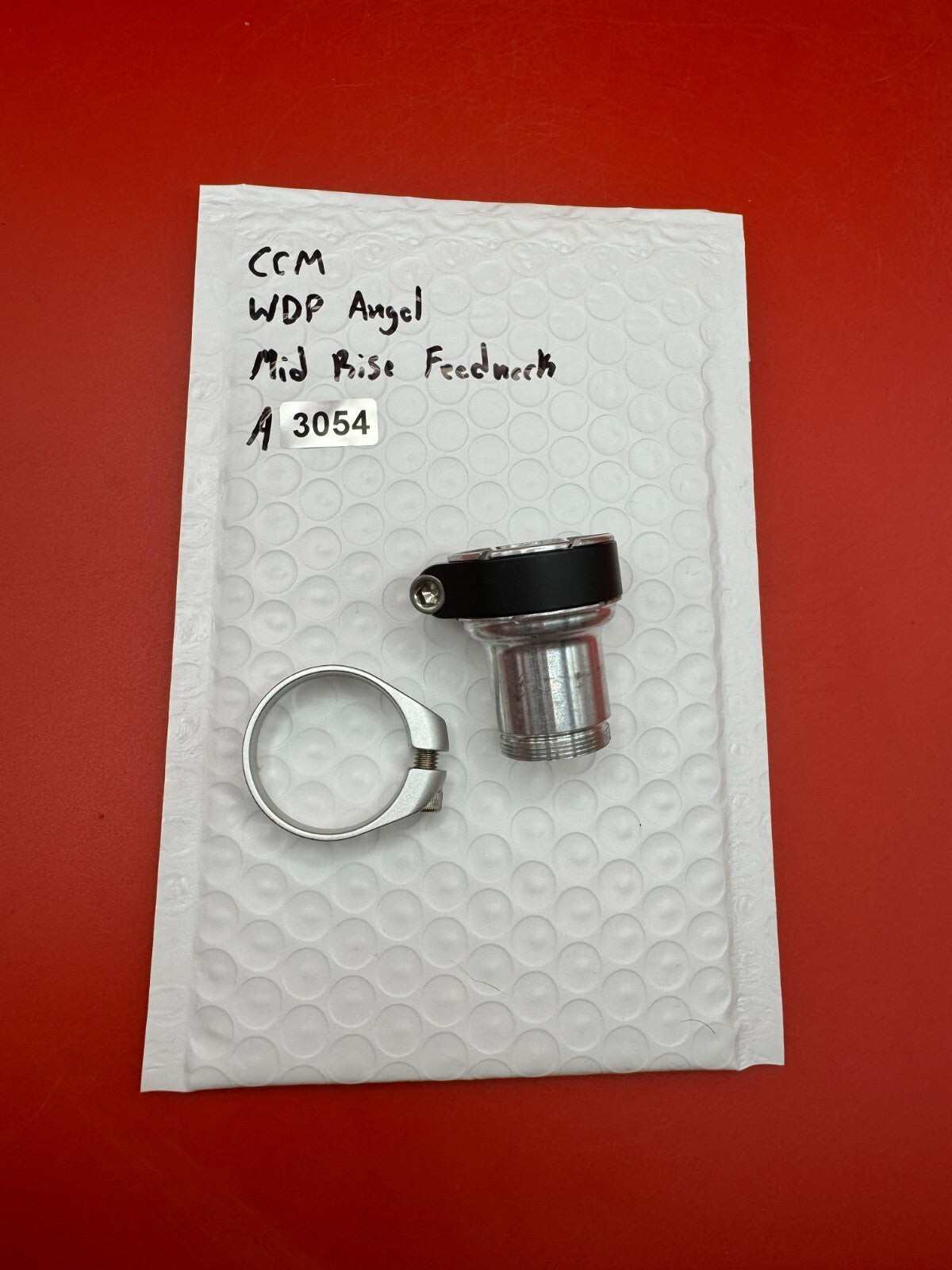 CCM WDP Angel Mid Rise Feedneck