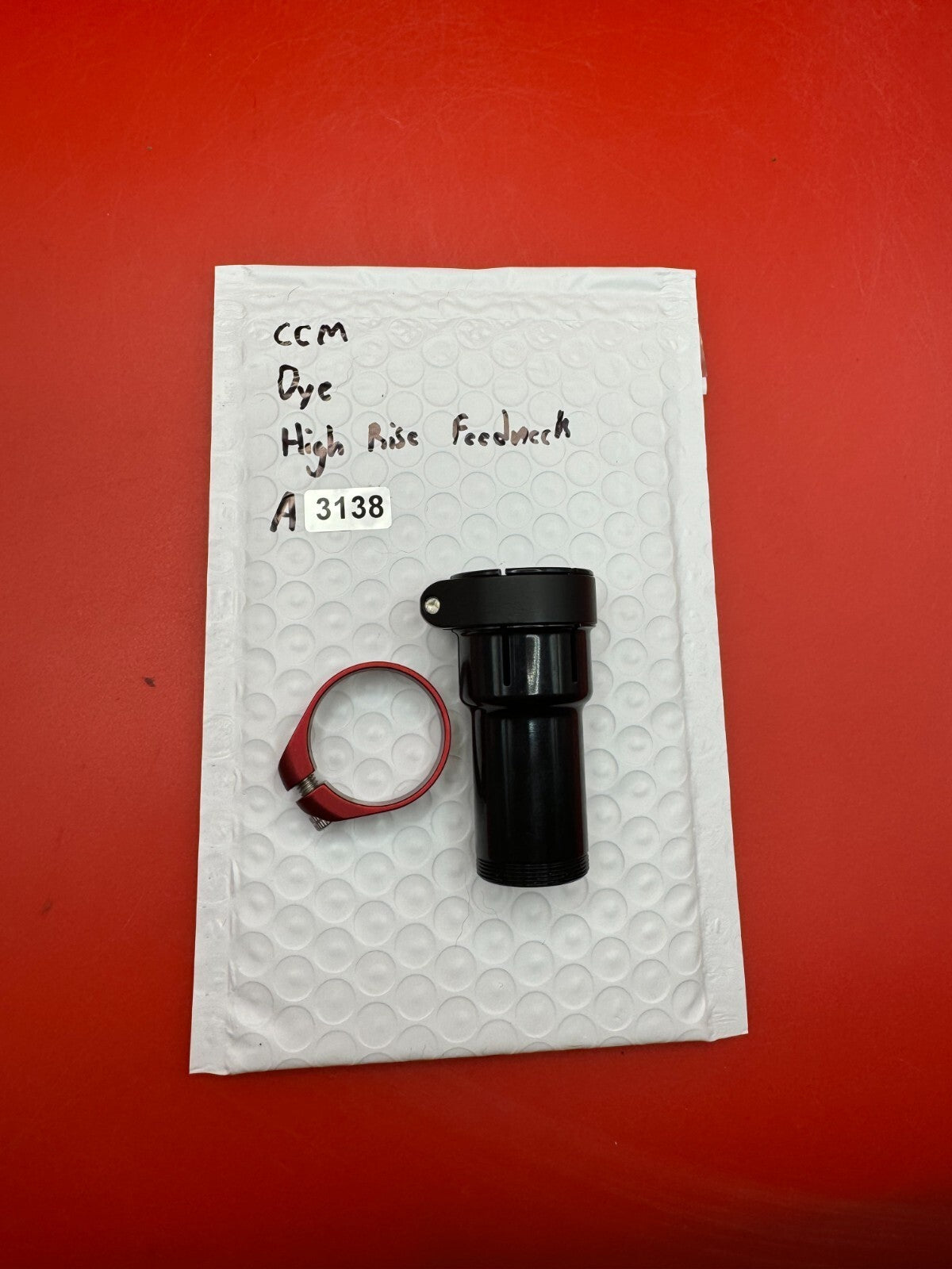 CCM Dye High Rise Feedneck