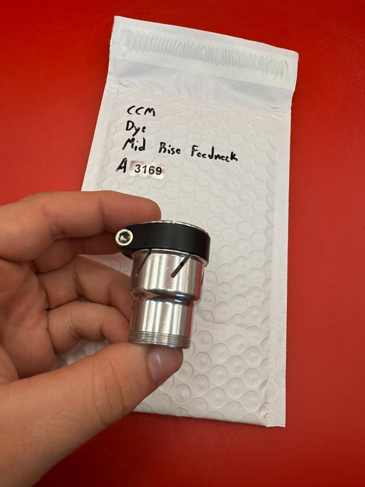 CCM Dye Mid  Rise Feedneck