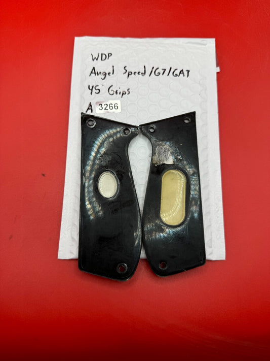 WDP Angel Speed/GT/GAT 45Â° Grips - used paintball grip panels - black