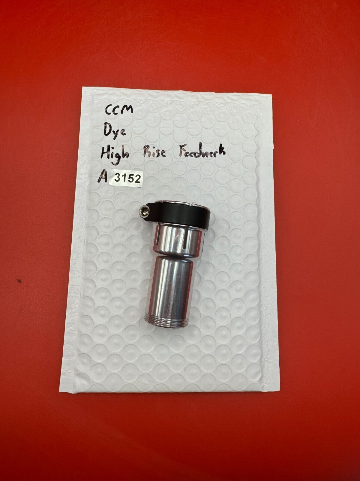 CCM Dye High  Rise Feedneck