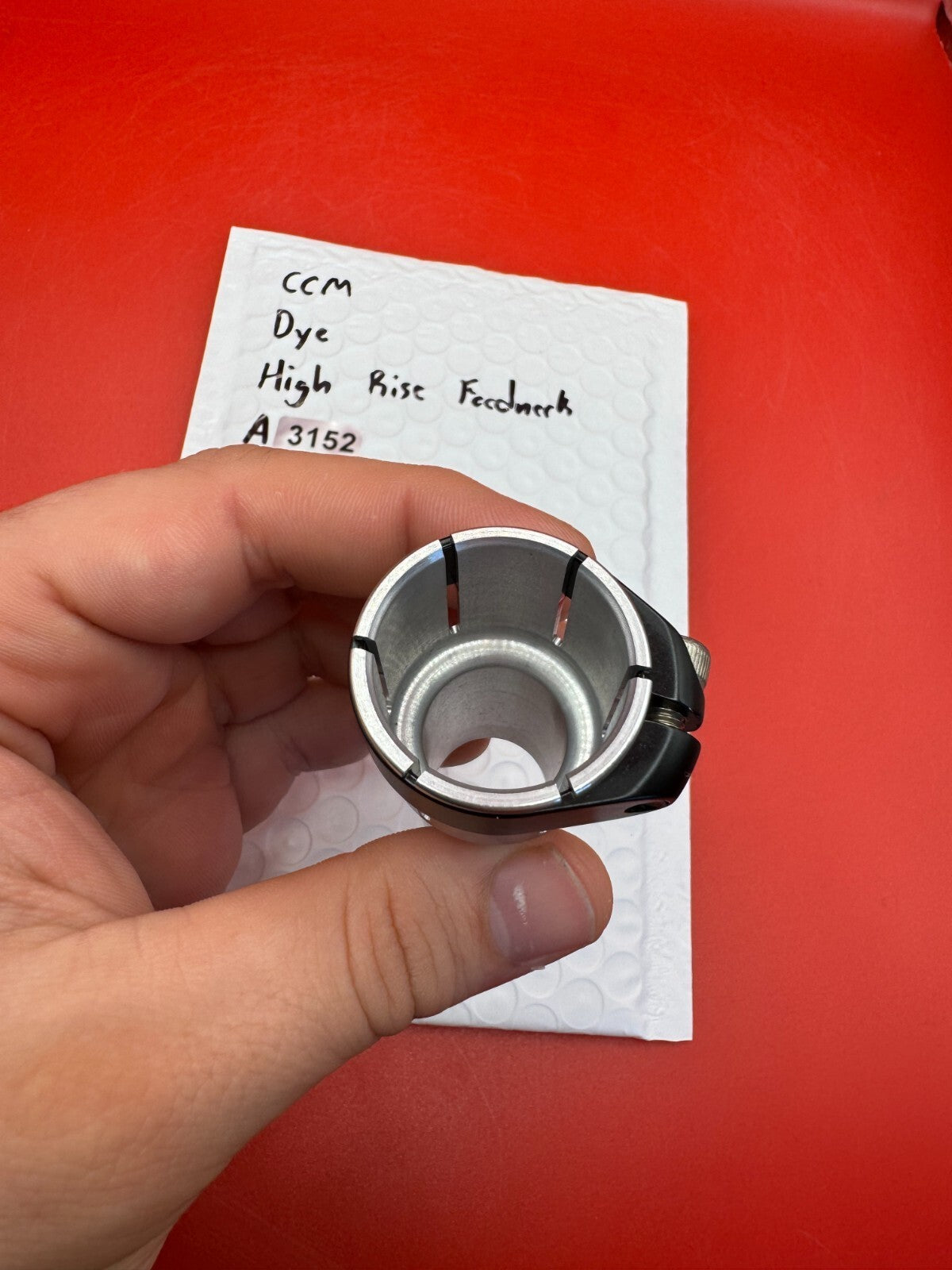 CCM Dye High  Rise Feedneck