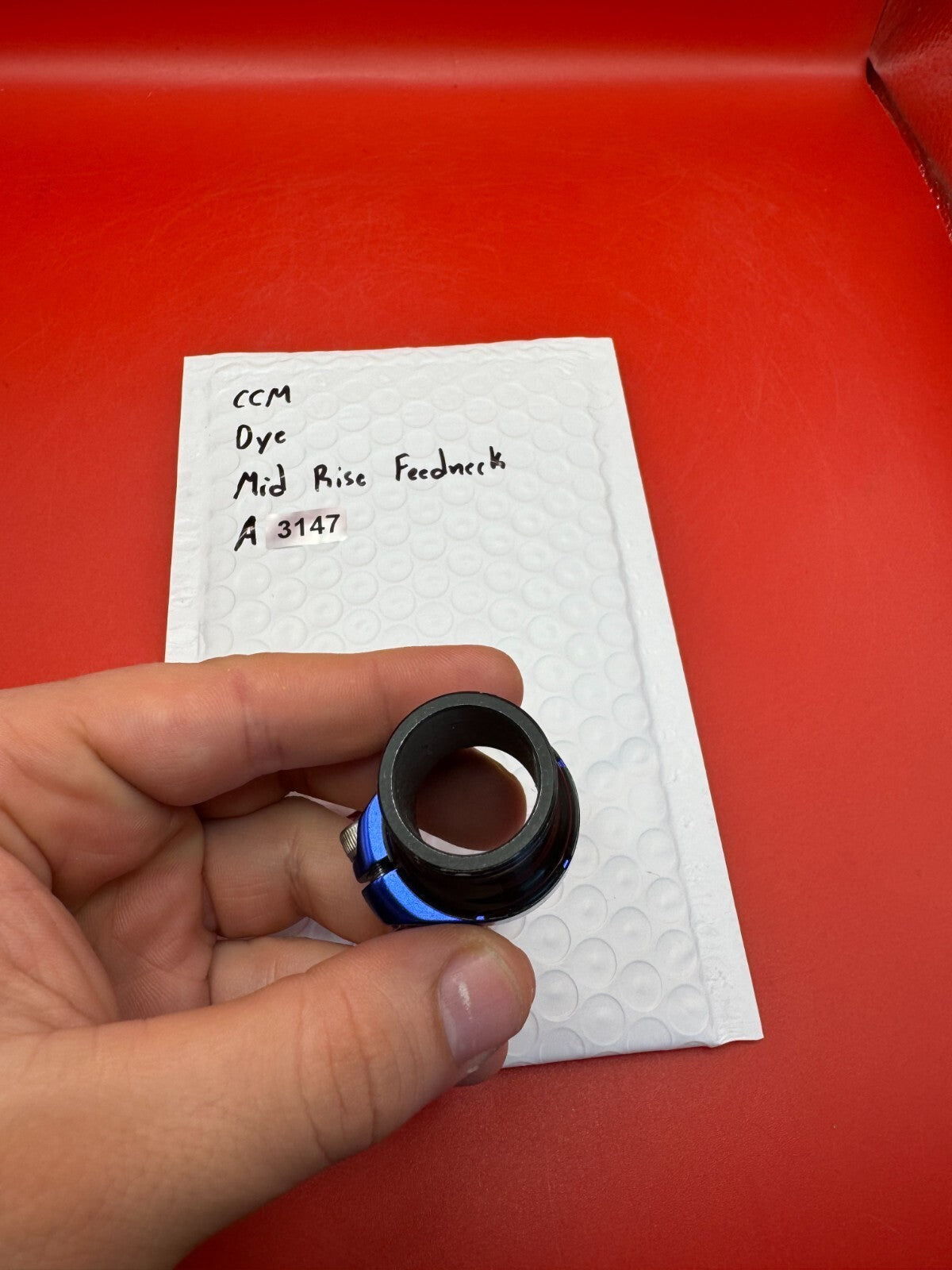 CCM Dye Mid Rise Feedneck