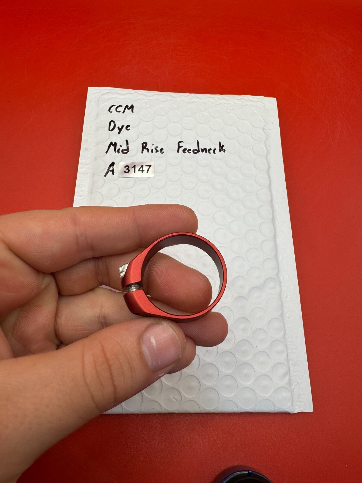 CCM Dye Mid Rise Feedneck