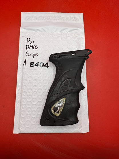 Dye DM10 Grips