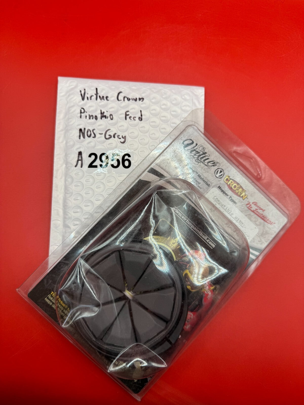 Virtue Crown Pinokio Feed NOS - Grey - used paintball hopper feed lid / crown elastomer - grey