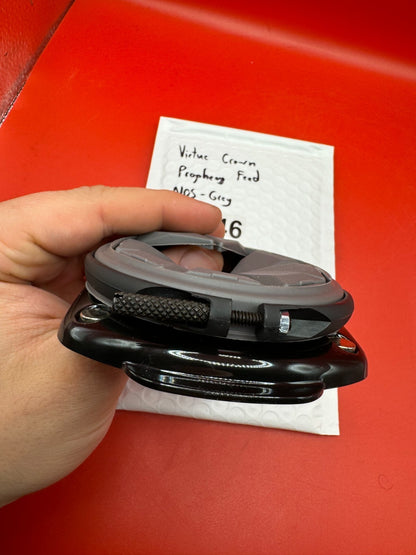 Virtue Crown Prophecy Feed NOS - Grey - used paintball hopper feed lid - grey