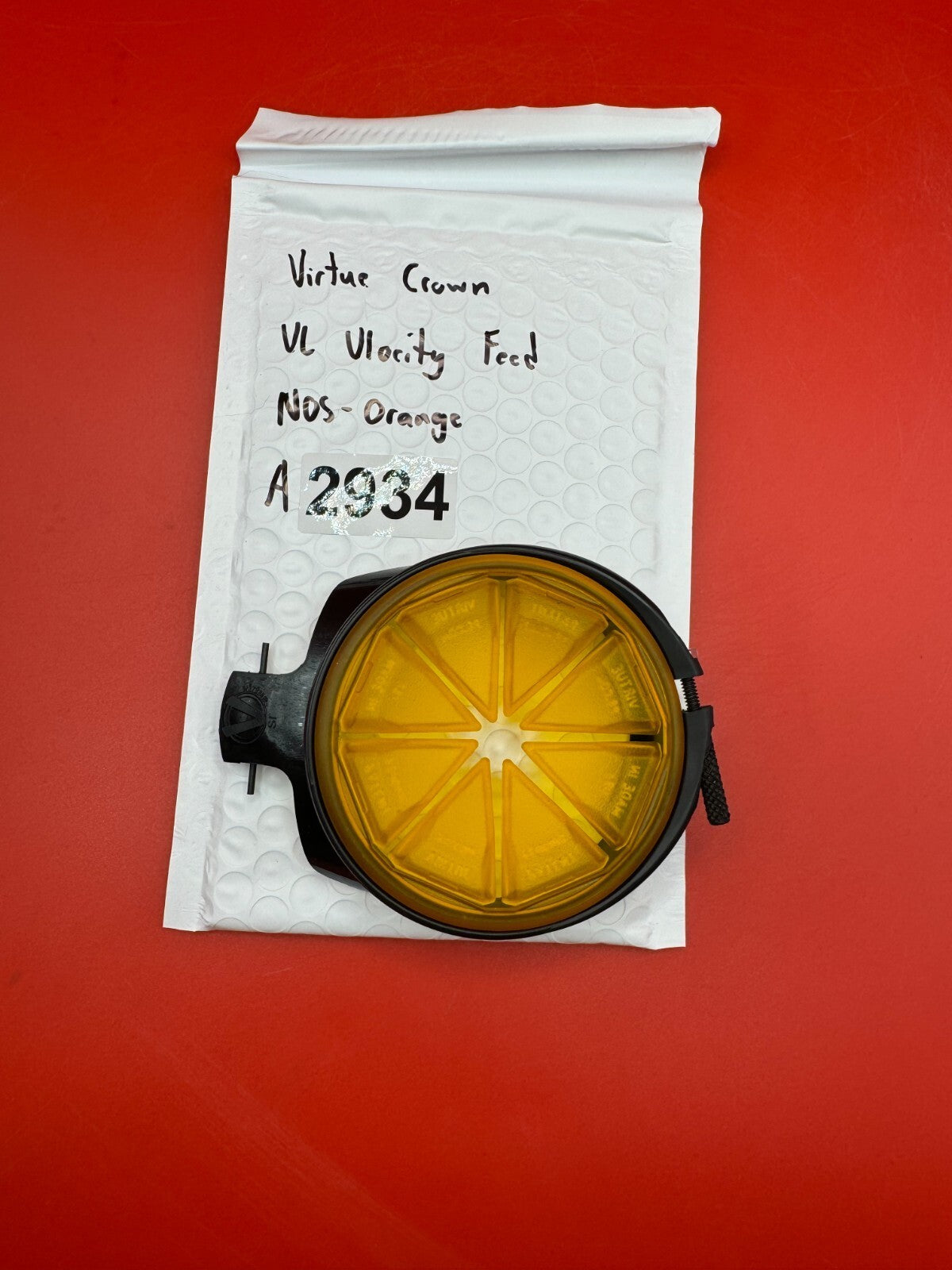 Virtue Crown VL Vlocity Feed NOS - Orange - used paintball hopper feed lid / crown - orange/black