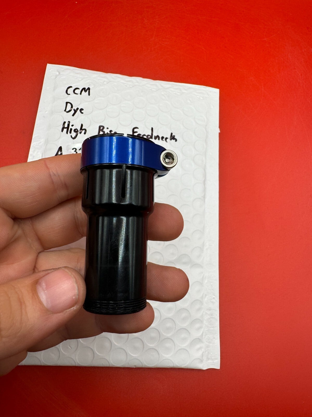 CCM Dye High Rise Feedneck