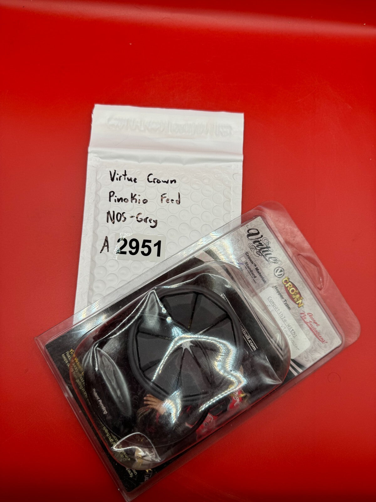 Virtue Crown Pinokio Feed NOS - Grey