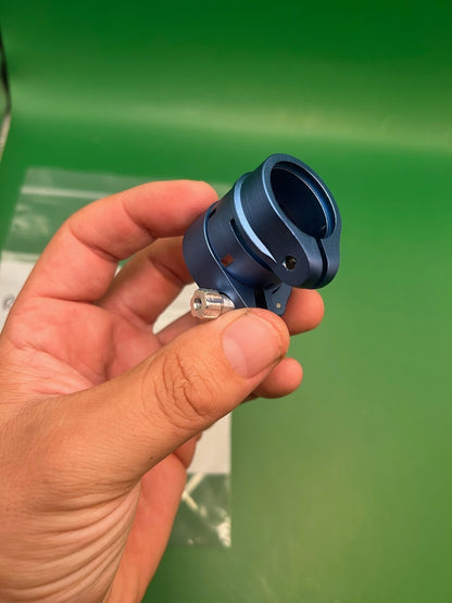 Autococker Clamping Feedneck