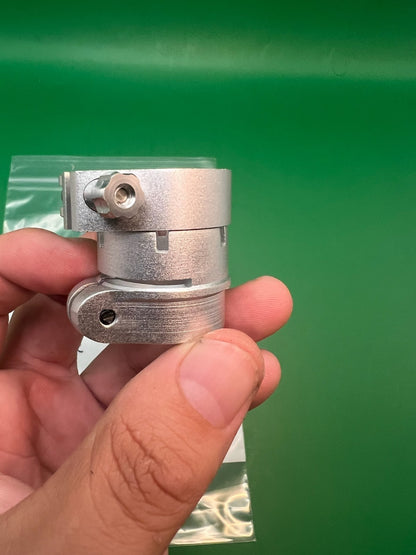 Autococker Clamping Feedneck