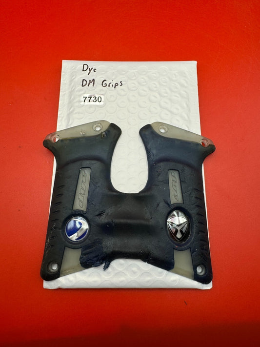 Dye DM Grips