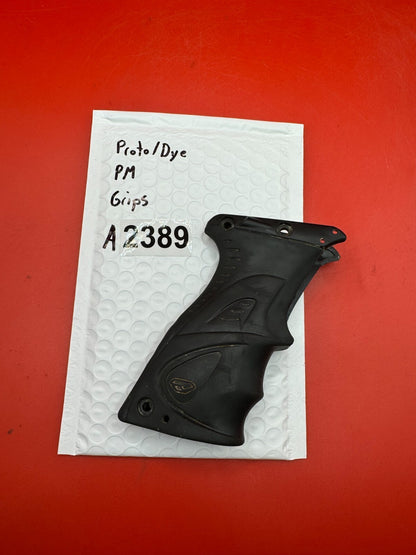 Proto/Dye PM Grips - used paintball grip panel - black