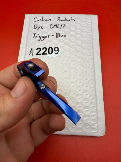 Custom Products Dye DM6/7 Trigger-Blue - used paintball trigger - blue anno
