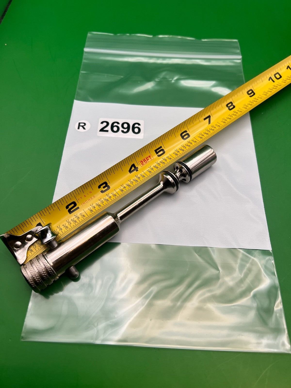Autococker Bolt