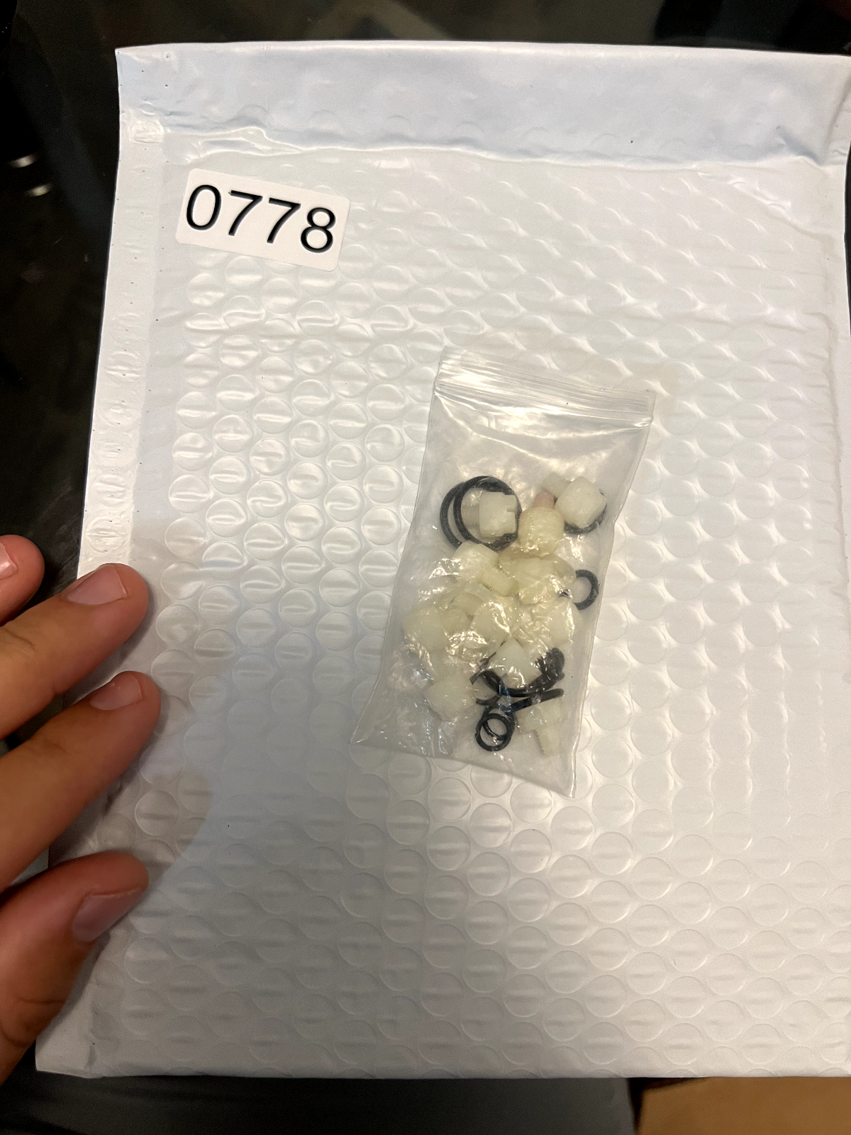 Palmers PPS Pursit Feedneck Plastic Screws