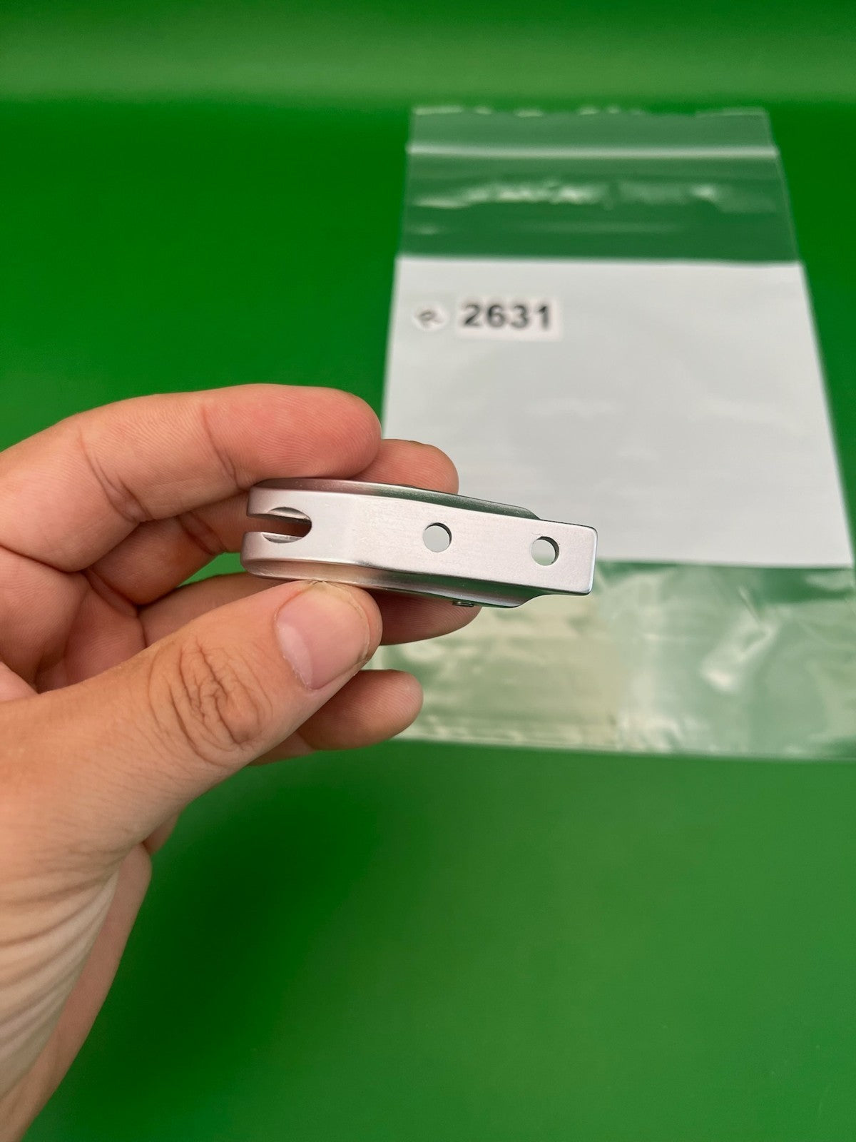 Smart Parts Dust Silver Rail