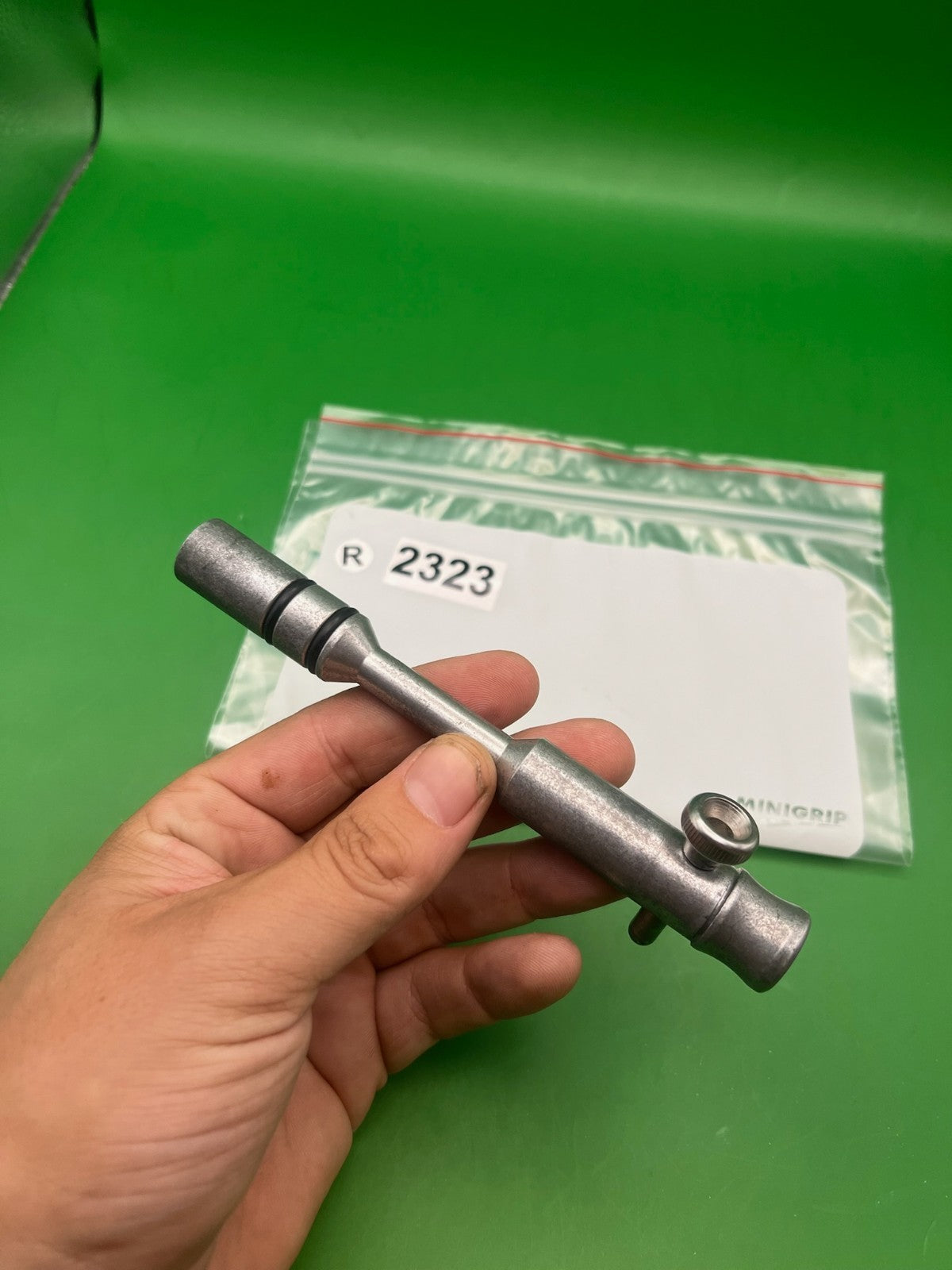 Autococker Bolt