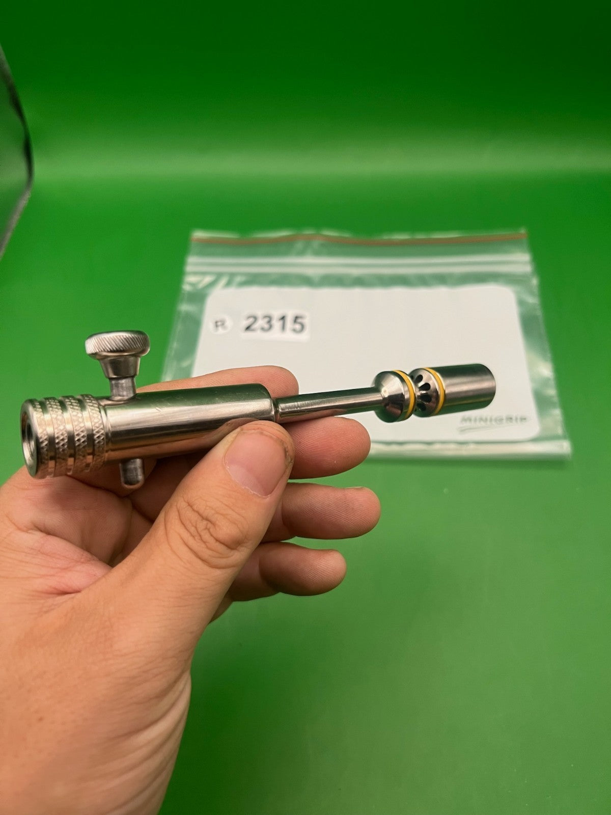 Autococker Bolt