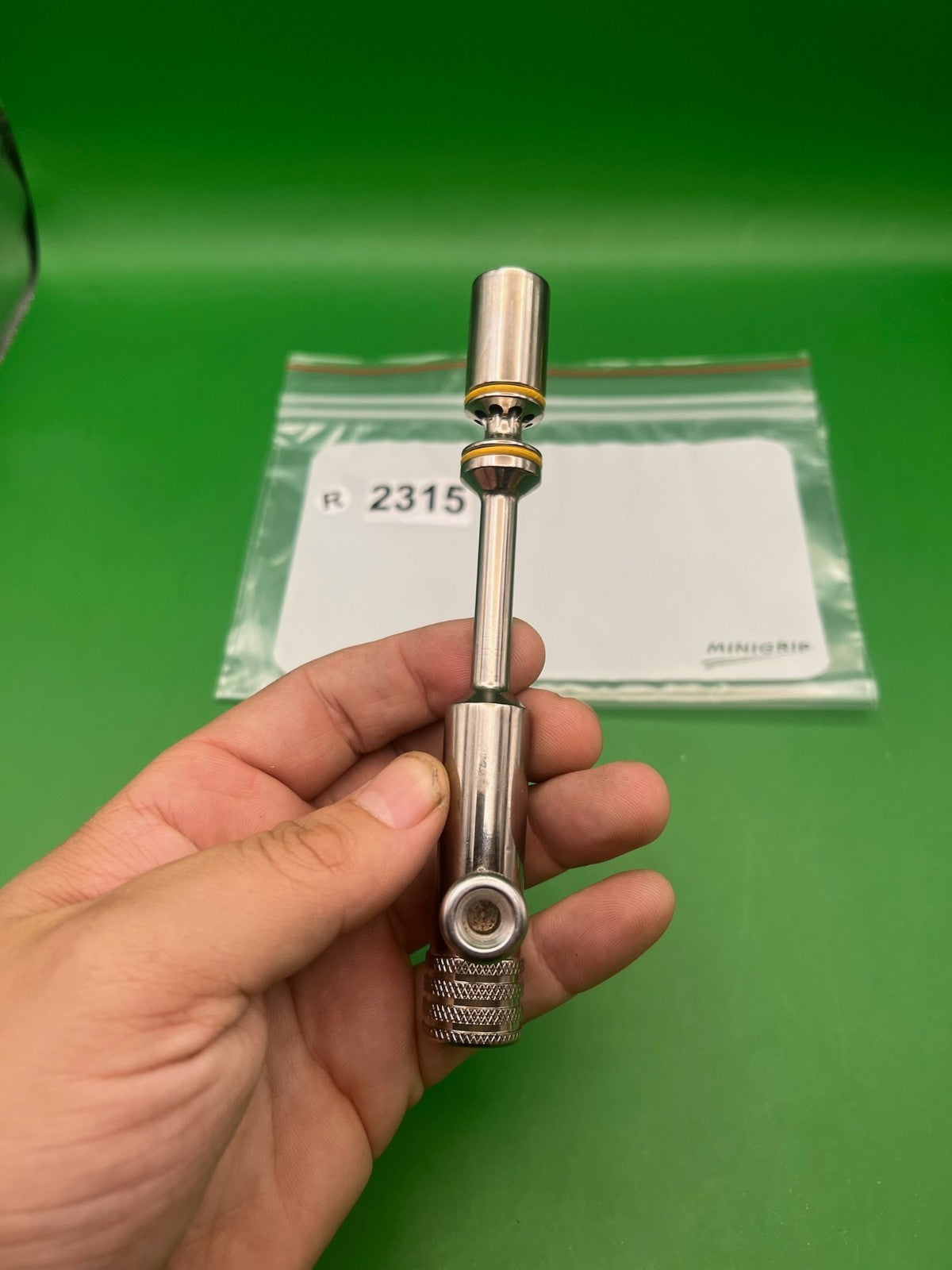 Autococker Bolt