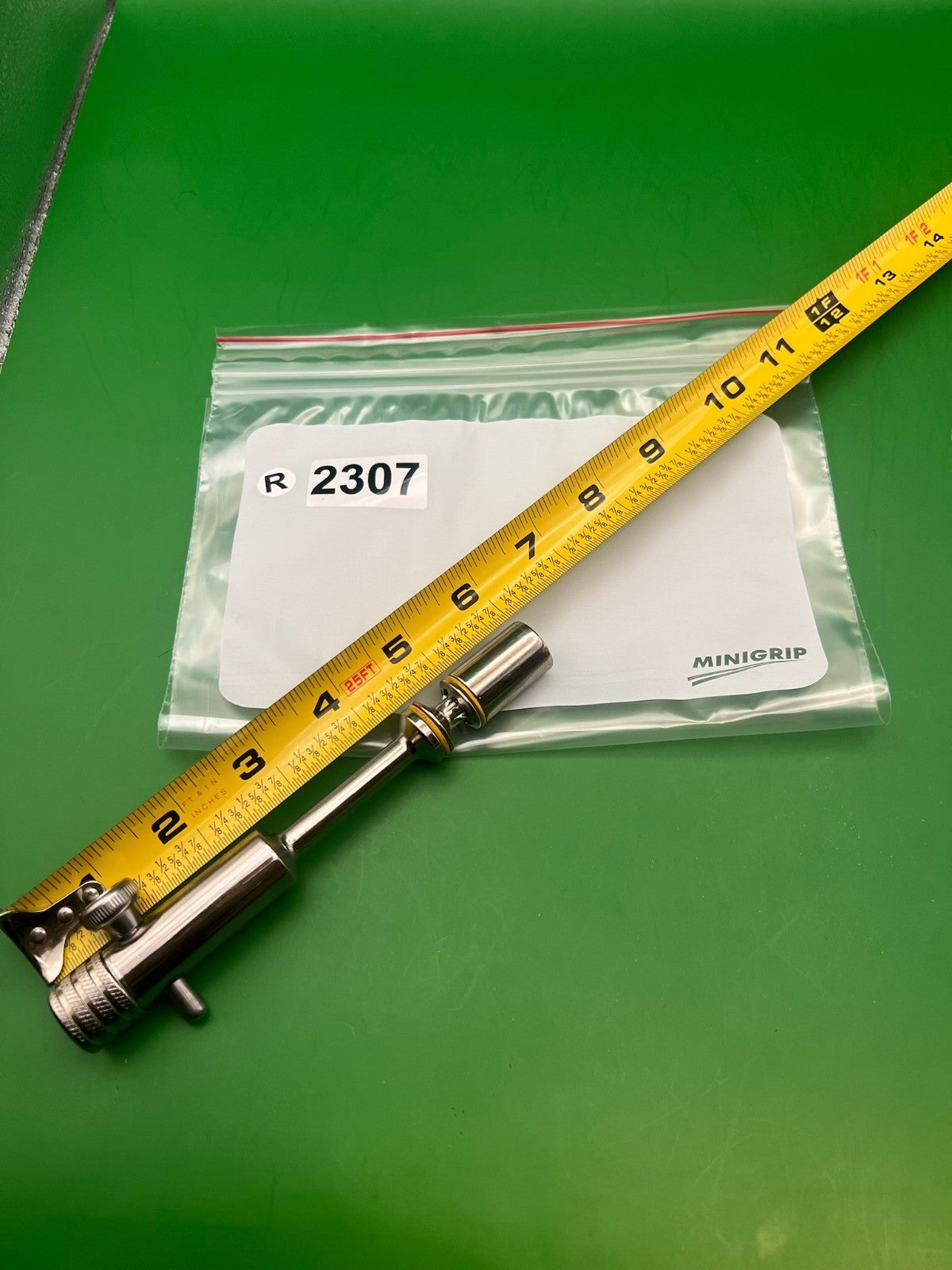 Autococker Bolt