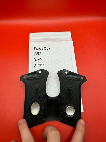 Proto/Dye PM7 Grips