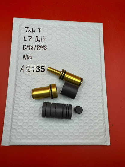 Tech T L7 Bolt DM8/PM8 NOS - used paintball bolt - gold/black