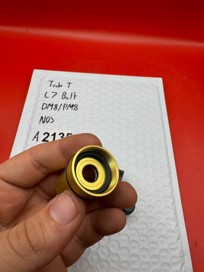 Tech T L7 Bolt DM8/PM8 NOS - used paintball bolt - gold/black