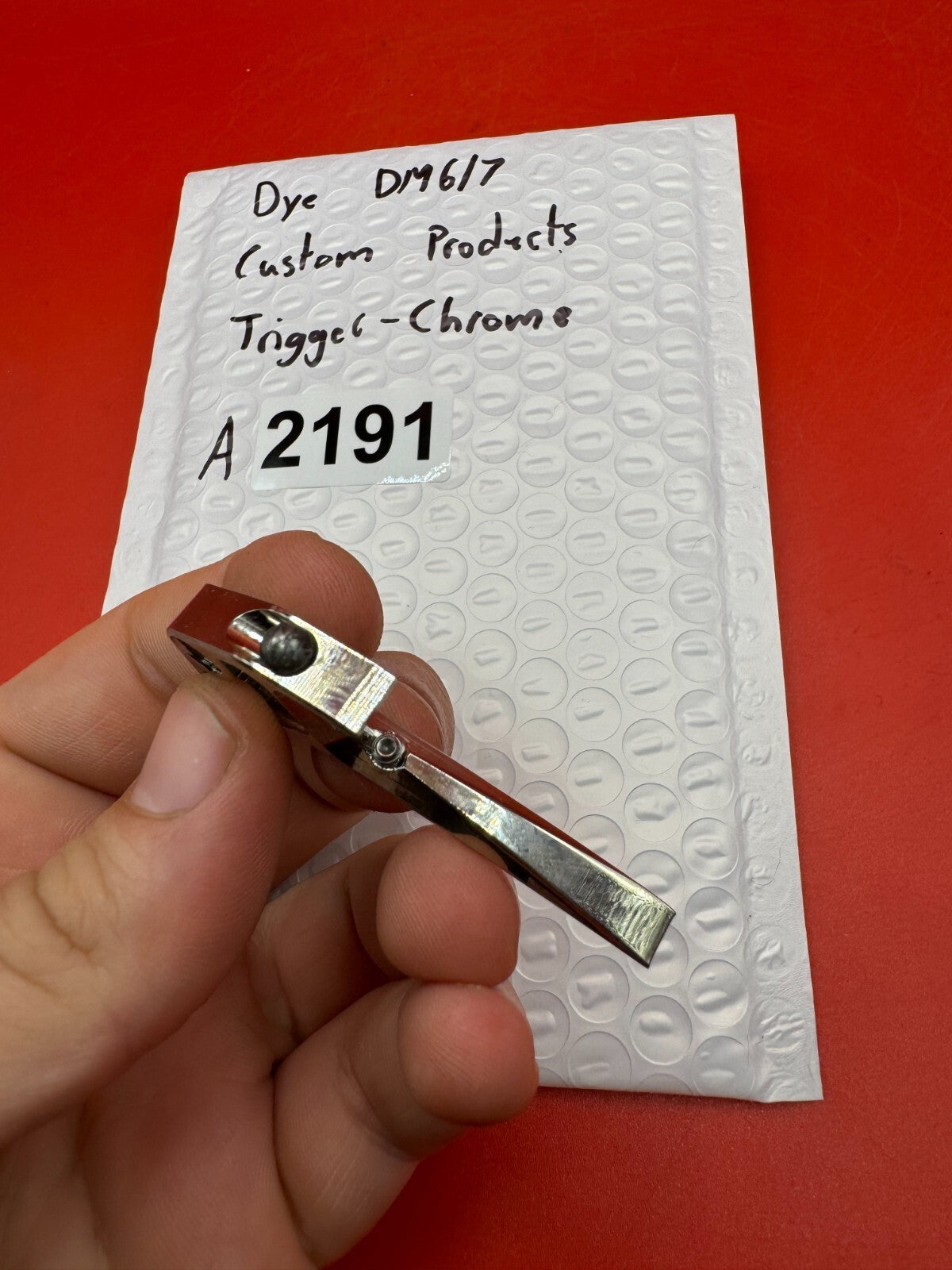 Custom products Dye DM6/7 Trigger-Chrome