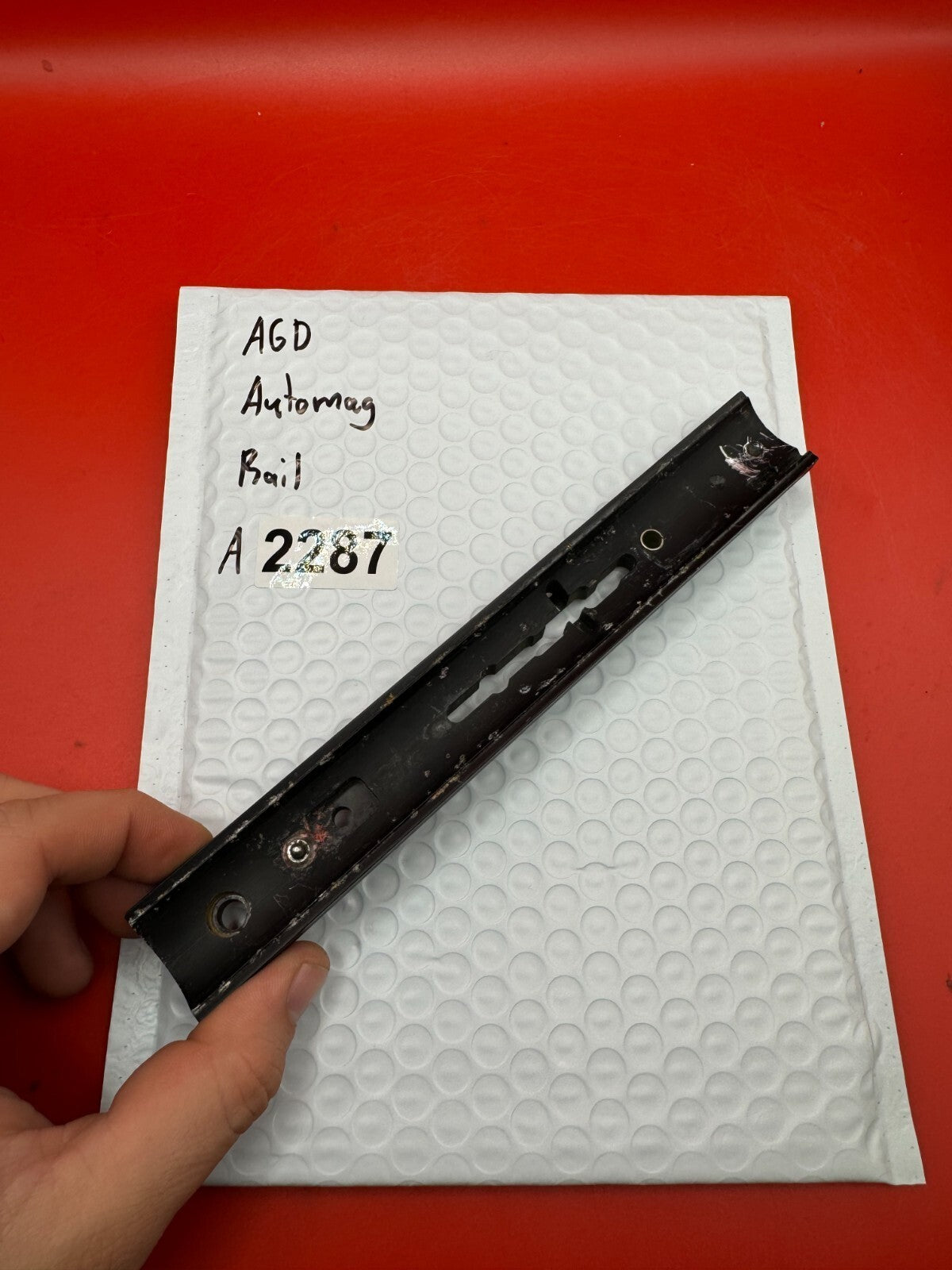 AGD Automag Rail - used paintball rail - black
