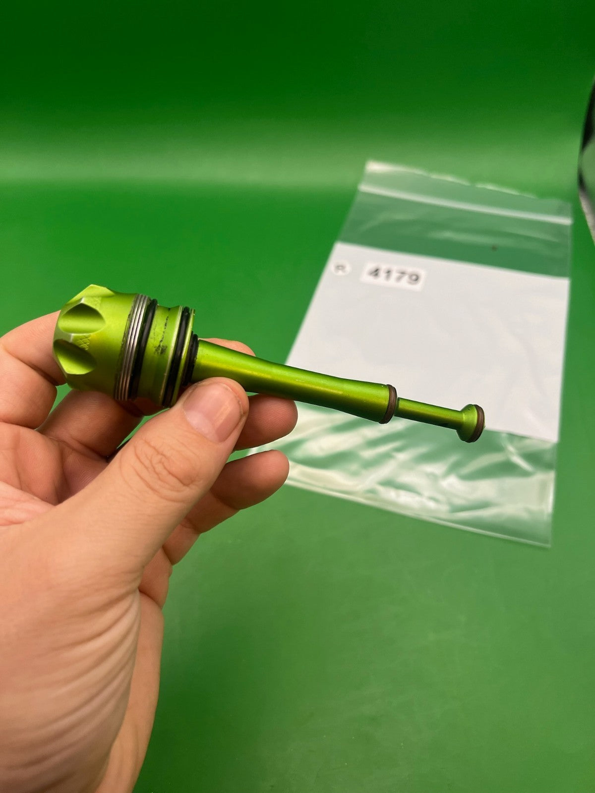 Hybrid Shocker Bolt Guide