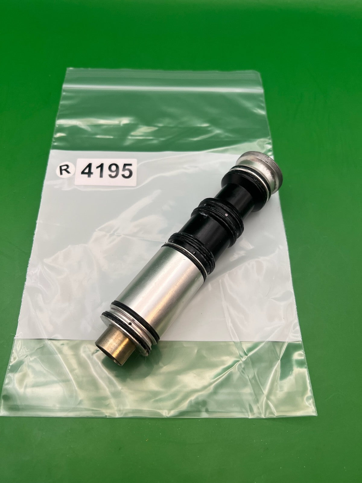 Complete Shocker Bolt Kit with HE bolt