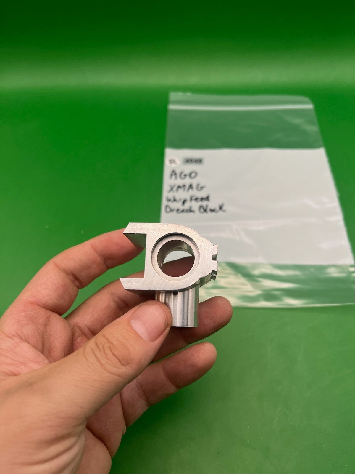 AGD XMAG Warp Feed Breech Block Silver