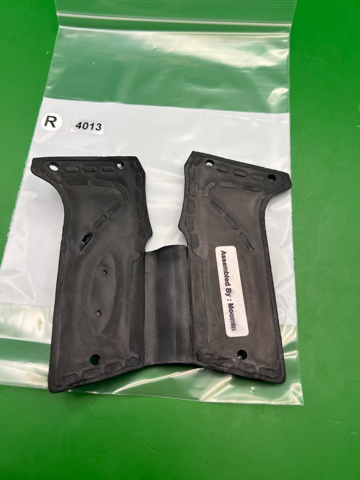 Planet Eclipse Grips