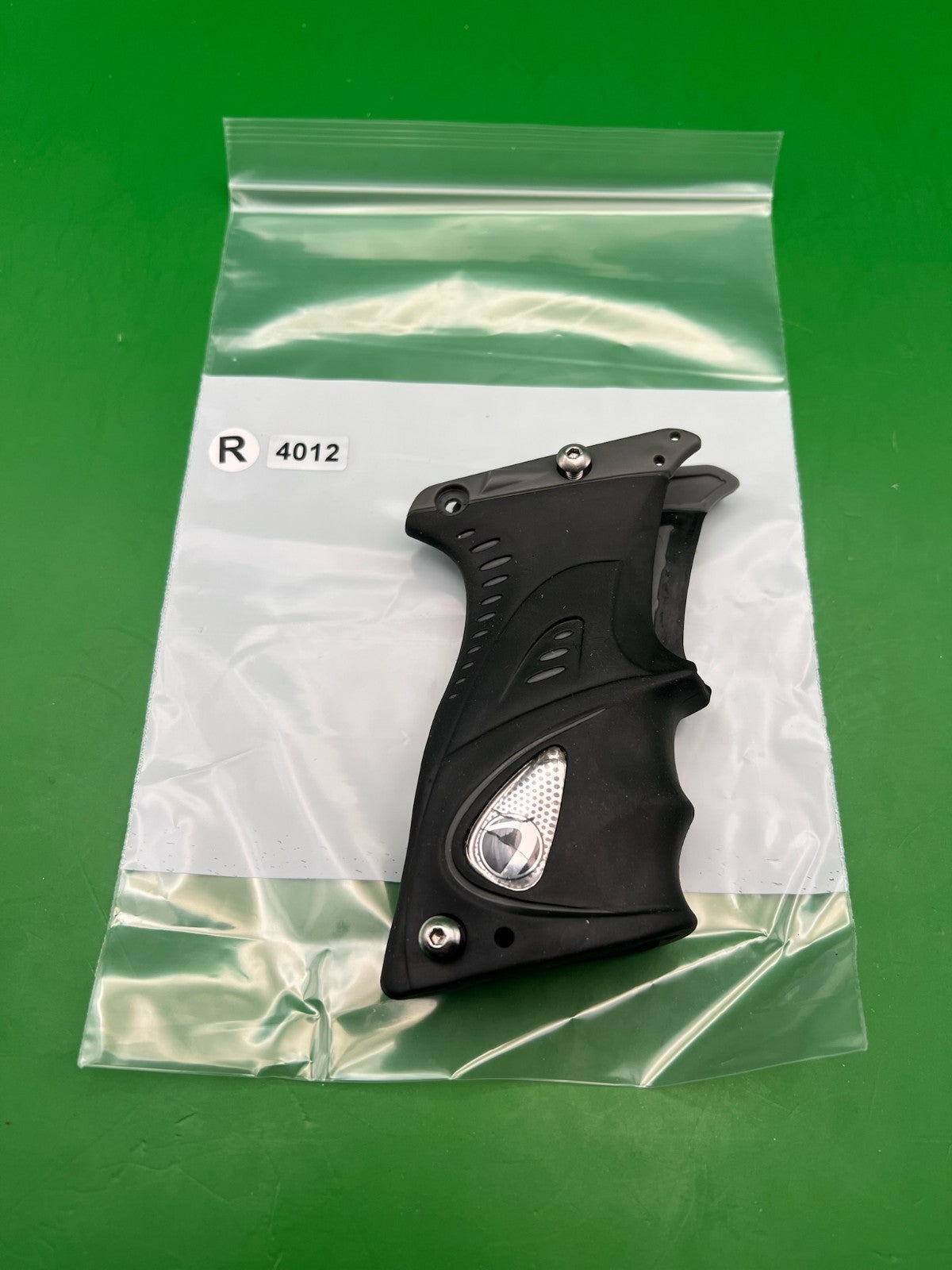 Dye Ultralight Grips