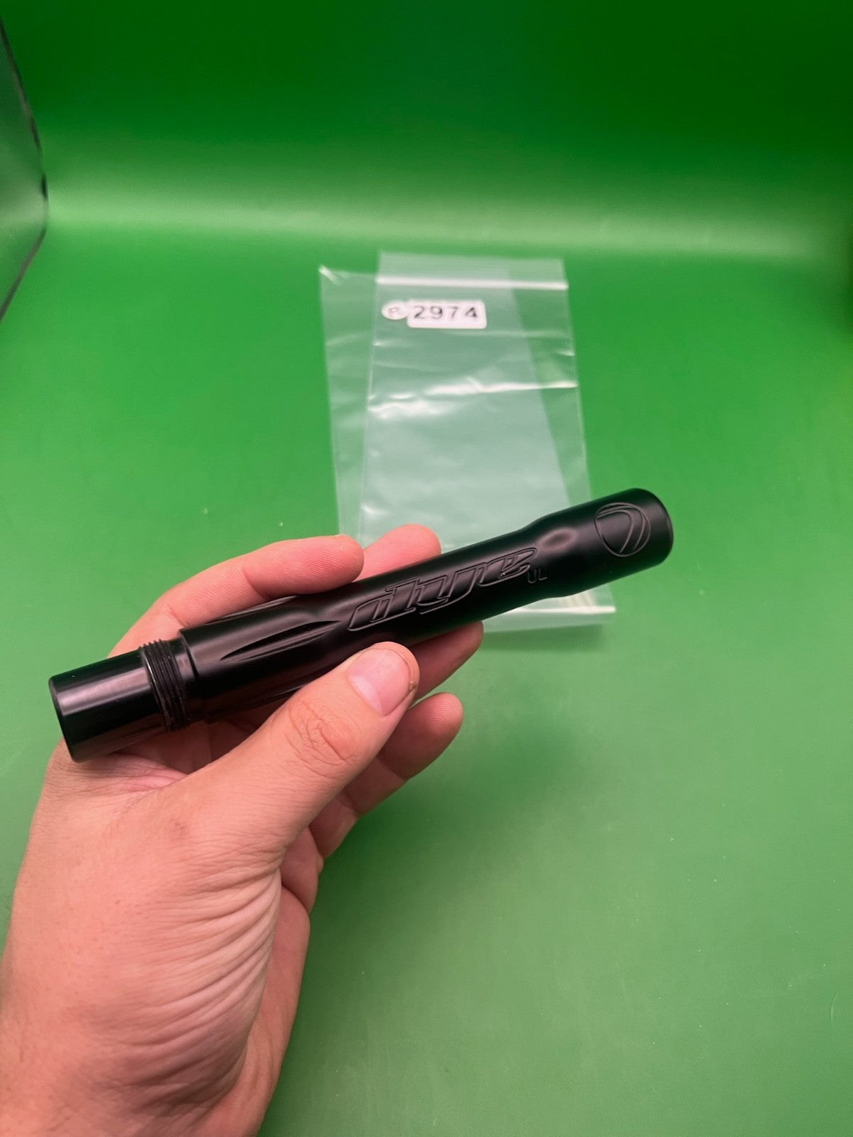 Dye Ultralight Gloss Black Back