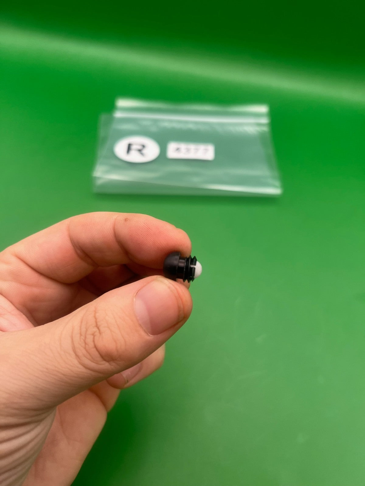 Smart Parts Shocker Black Detent