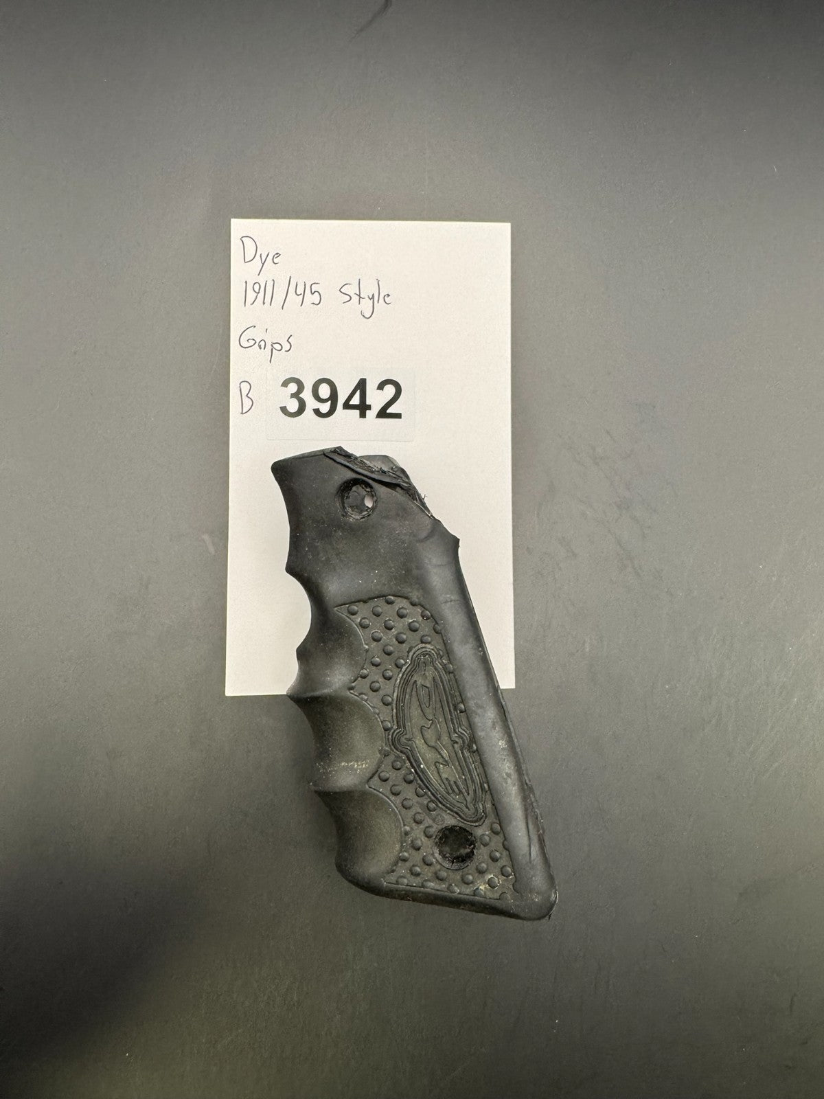 Dye 1911/45 Style Grips-Black