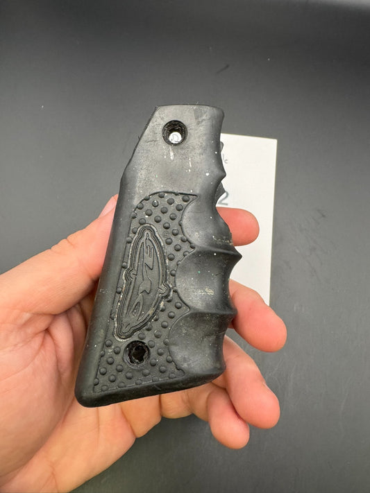 Dye 1911/45 Style Grips-Black