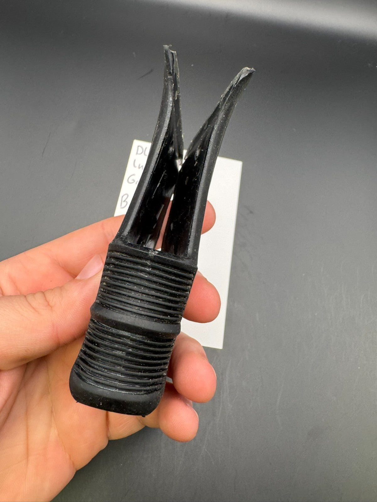 DLX Luxe 1.0/2.0 Grips-Black