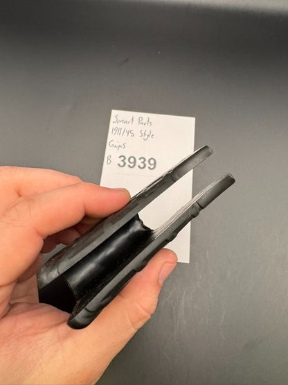 Smart Parts 1911/45 Style Grips-Black