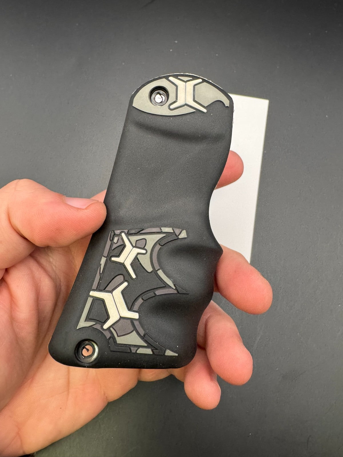 Invert/Empire Mini Grips-Black