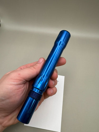 Dye UL Back-Gloss Blue 692 Bore Old Angel Thread