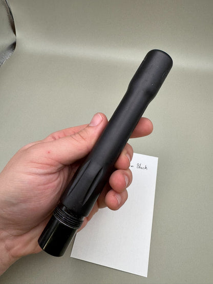 Dye UL Back-Satin Black 688 Bore AC Thread
